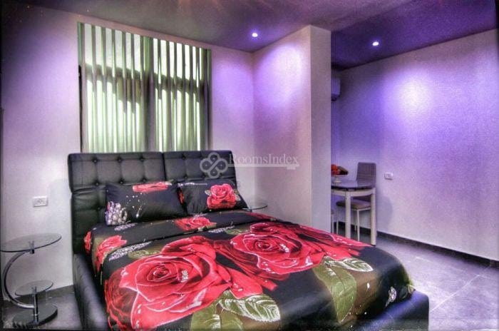 Charming Suites